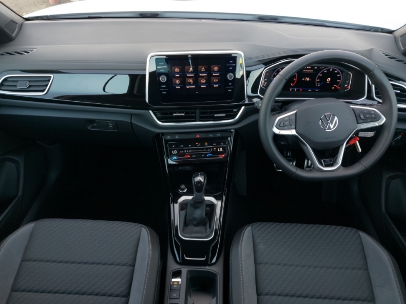 Volkswagen T-Roc 1.5 Tsi R-line Dsg White #3