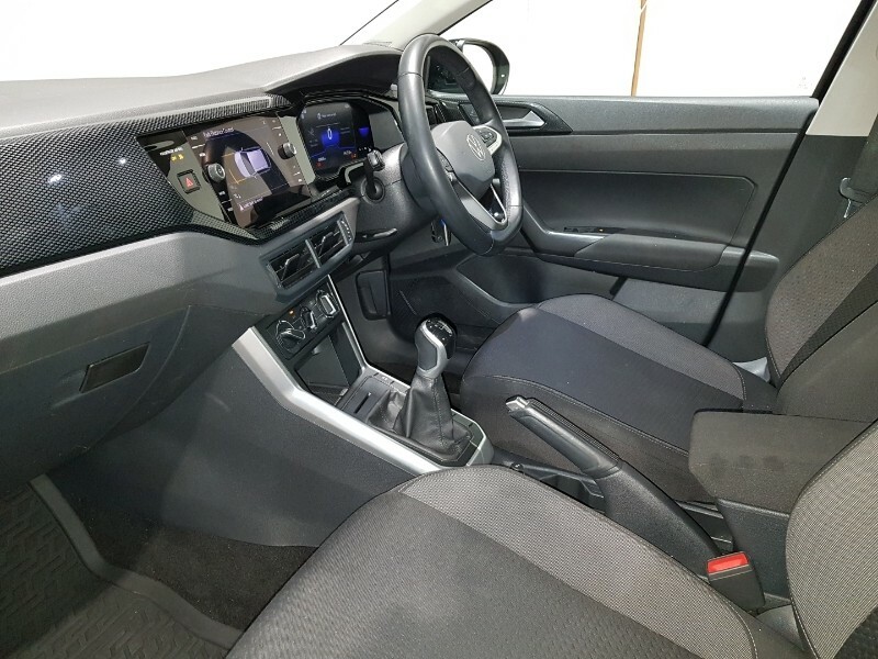 Volkswagen Taigo 1.0 Tsi Life YY22BFZ Black #5