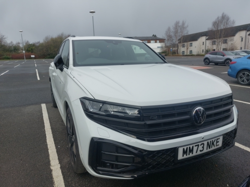 Volkswagen Touareg 3.0 V6 Tdi 4Motion 286 Black Edition Tip White