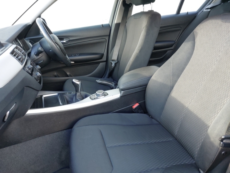 BMW 1 Series 116D Se Business Navservotronic MD18ACX Blue #5