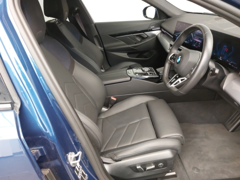 BMW 5 Series 520I M Sport Pro YG25KUT Blue #6