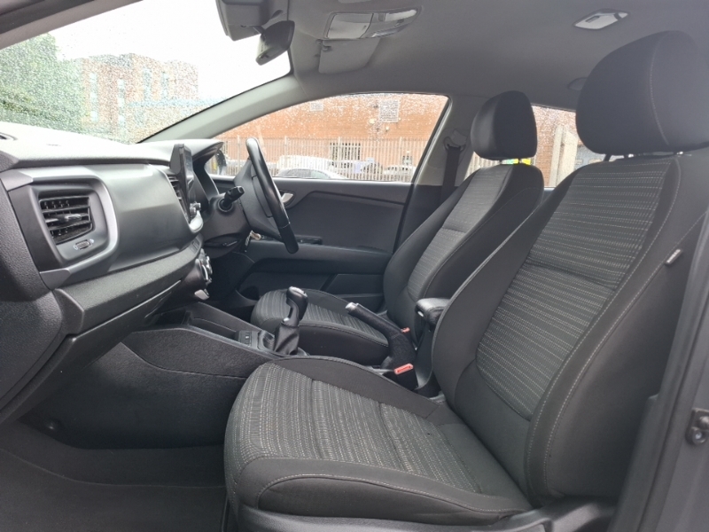 Kia Stonic 1.0T Gdi 99 2 MC72UUR Grey #5