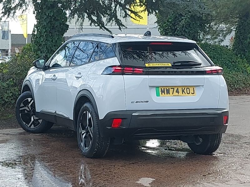 Peugeot e-2008 100Kw Allure 50Kwh White #2