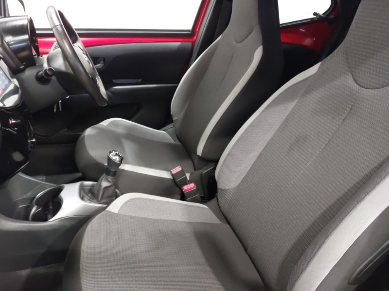 Toyota Aygo 1.0 Vvt-i X-trend Tss SB21ZCF Red #5