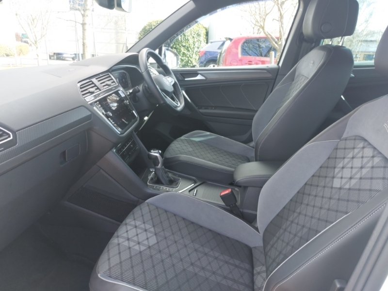 Volkswagen Tiguan 2.0 Tdi R-line Dsg BL72CJE White #5