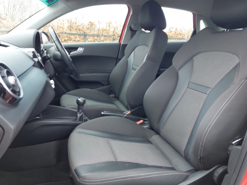 Audi A1 1.0 Tfsi Sport EF65RKA Red #5