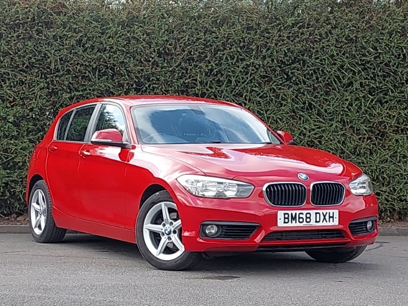 BMW 1 Series 118D Se Navservotronic Step Red