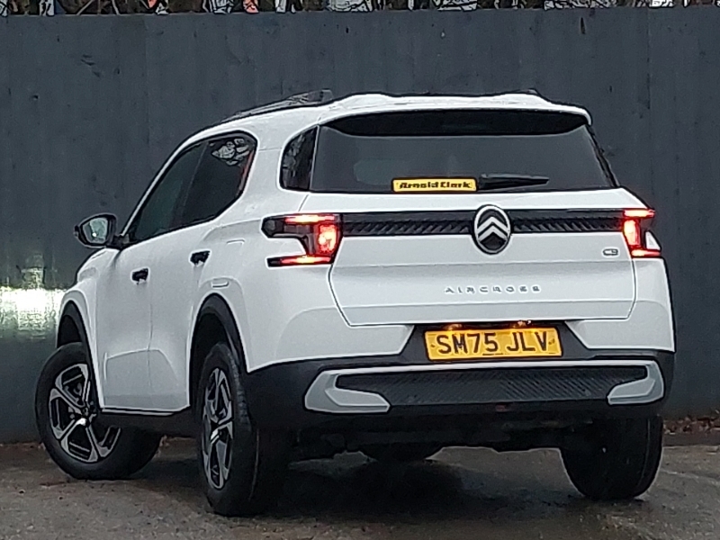 Citroen C3 Aircross 1.2 Turbo Plus White #2