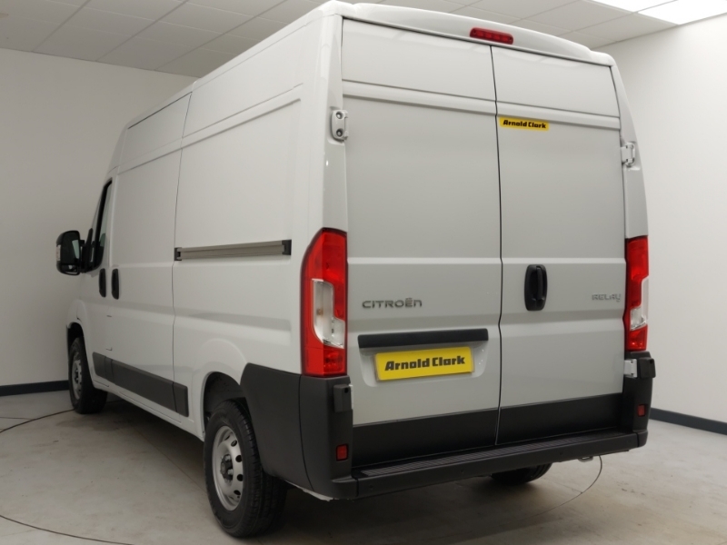 Citroen Relay 2.2 Bluehdi 140 H2 Van Enterprise White #2