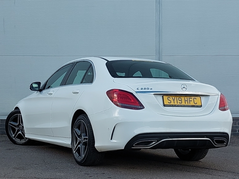 Mercedes-Benz C Class C220d Amg Line 9G-tronic SY19HFC White #2