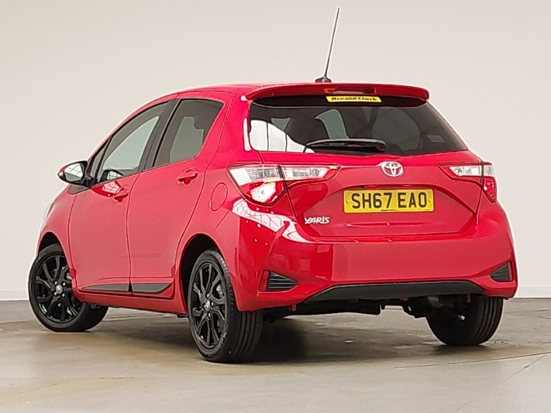 Toyota Yaris 1.5 Vvt-i Design SH67EAO Red #2