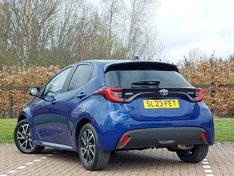 Toyota Yaris 1.5 Hybrid Design Cvt SL23FET Blue #2