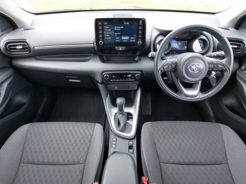 Toyota Yaris 1.5 Hybrid Design Cvt SL23FET Blue #3