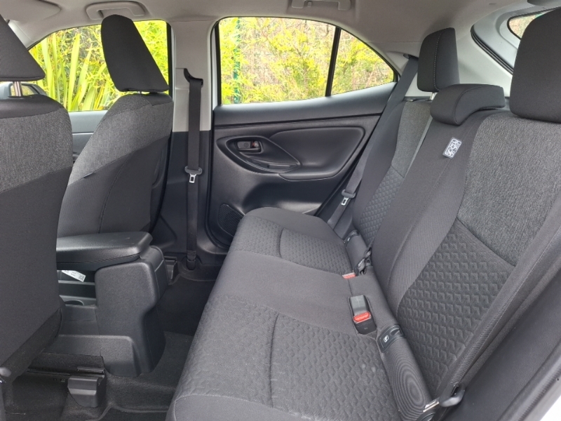 Toyota Yaris Cross 1.5 Hybrid Icon Cvt SM73LKL White #6