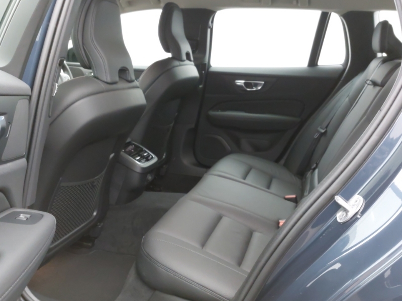 Volvo V60 2.0 B4p Plus Dark 7 Speed KS75EPE Blue #6