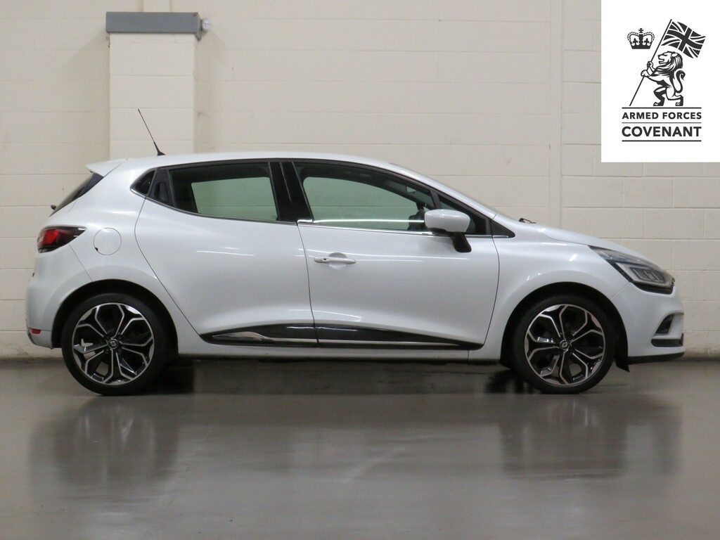 Renault Clio Hatchback 1.5 Dci Dynamique S Nav Euro 6 Ss GD18WTF White #2