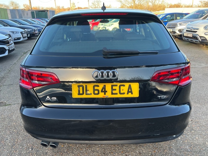 Audi A3 Tdi Sport Black #6
