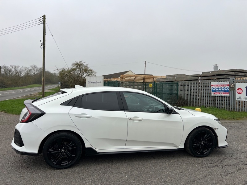 Honda Civic Vtec Sport Line RA68JVD White #5