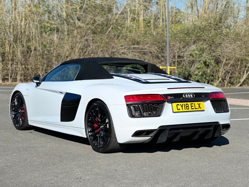 Audi R8 5.2 Fsi V10 Spyder S Tronic Quattro Euro 6 Ss 2 CY18ELX #3