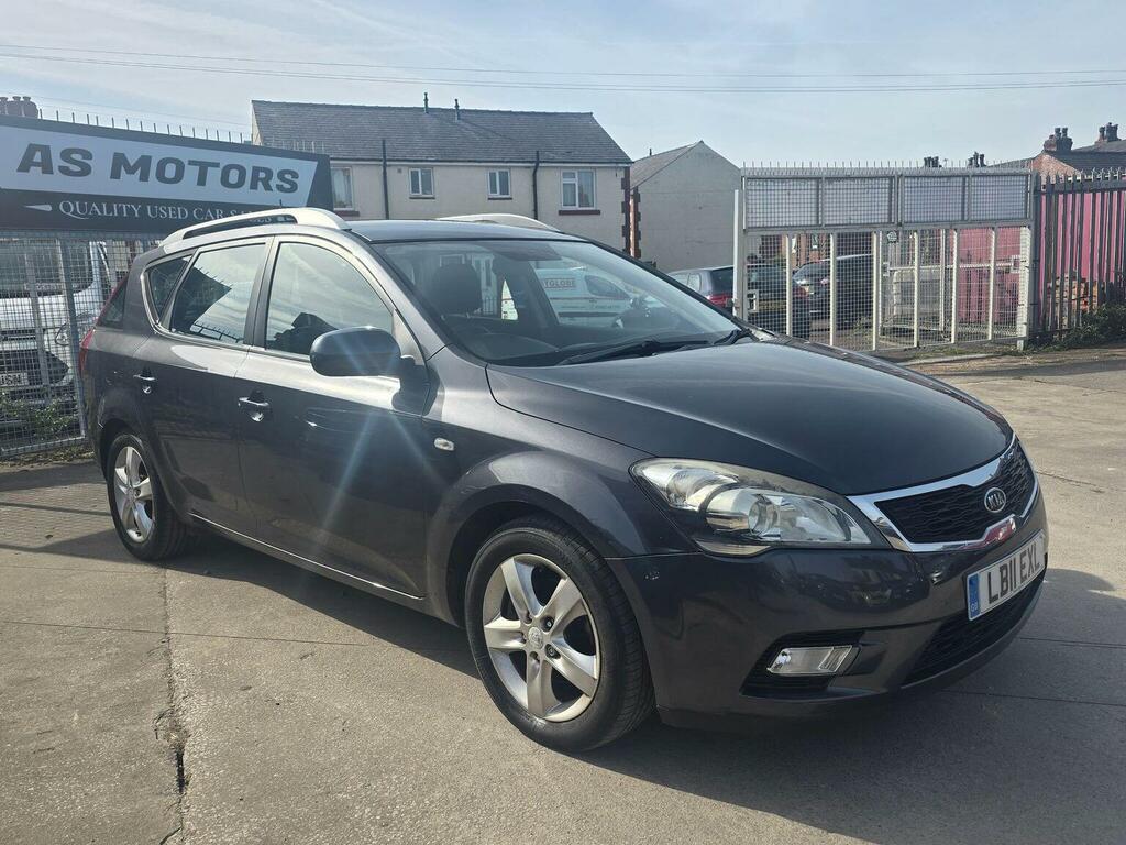 Kia Ceed 1.6 2 Sports Wagon Euro 5 201111 Grey