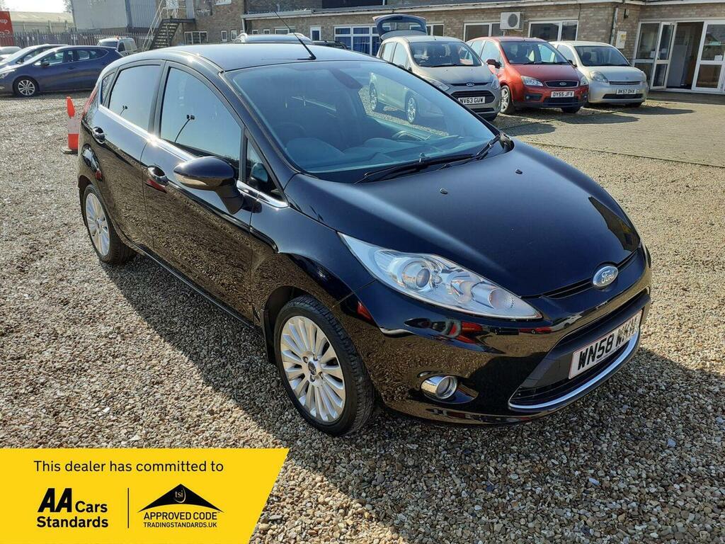 Ford Fiesta Hatchback 1.4 Titanium 200858 Black