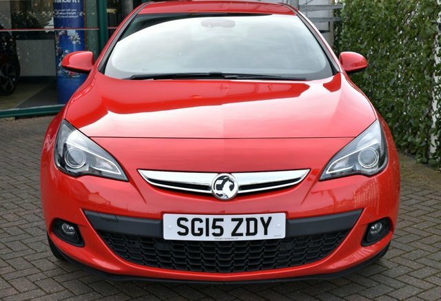 Vauxhall Astra GTC 2015 1.4I Turbo Sri Coupe 6-Speed 138 Bhp Euro 6 SG15ZDY Red #2