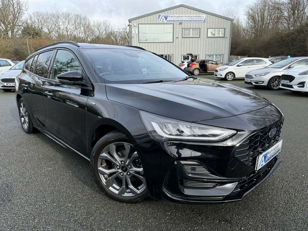 Ford Focus 1L St-line Black