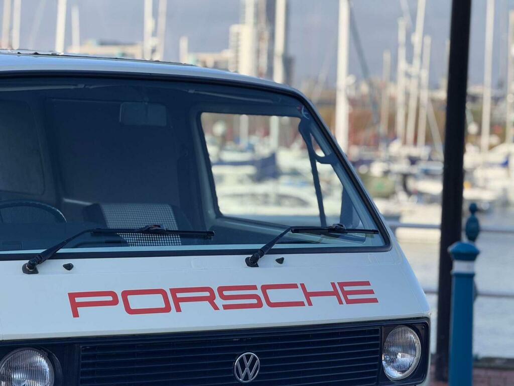 Volkswagen Transporter 1.9 Panel Van 78 Bhp LOW542Y White #6