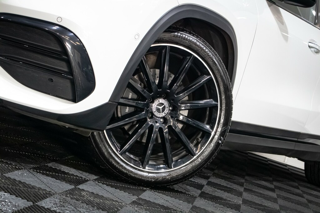 Mercedes-Benz GLA Class 2.0 Gla220d Amg Line Night Edition AU23FOJ White #3