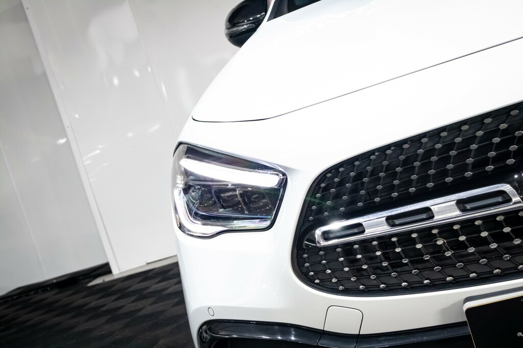 Mercedes-Benz GLA Class 2.0 Gla220d Amg Line Night Edition AU23FOJ White #5