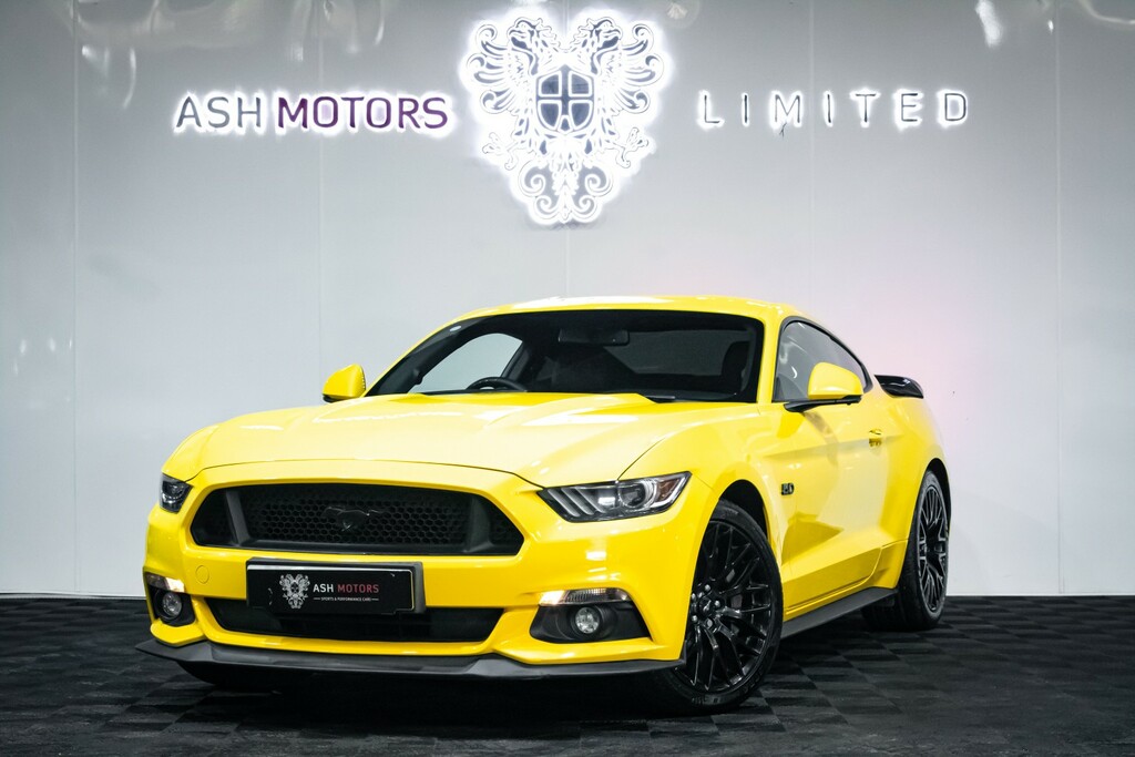 Ford Mustang 5.0 V8 Gt Yellow