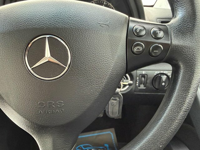 Mercedes-Benz A Class 1.5 A150 Elegance Se Cvt Blue #33