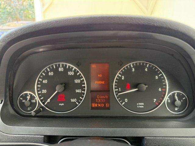 Mercedes-Benz A Class 1.5 A150 Elegance Se Cvt Blue #30
