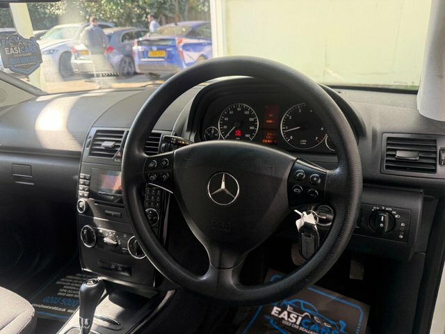 Mercedes-Benz A Class 1.5 A150 Elegance Se Cvt Blue #15