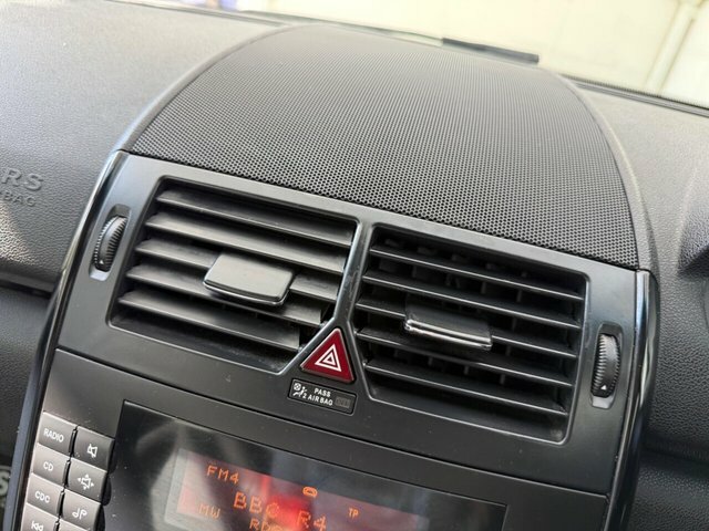 Mercedes-Benz A Class 1.5 A150 Elegance Se Cvt Blue #40
