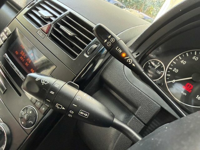 Mercedes-Benz A Class 1.5 A150 Elegance Se Cvt Blue #34