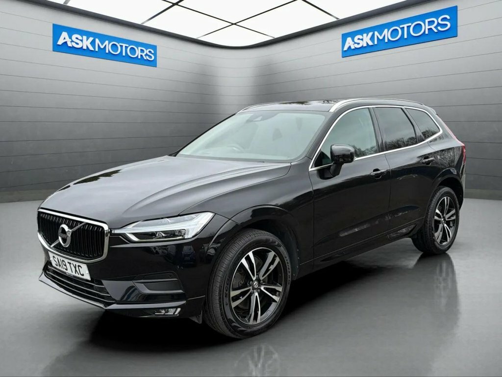 Volvo XC60 2L Momentum Pro Black
