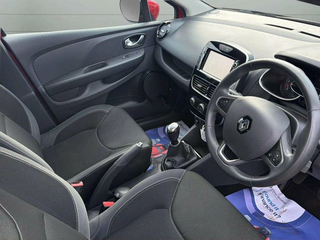 Renault Clio 1.2L Dynamique Nav SE17NBO Red #3