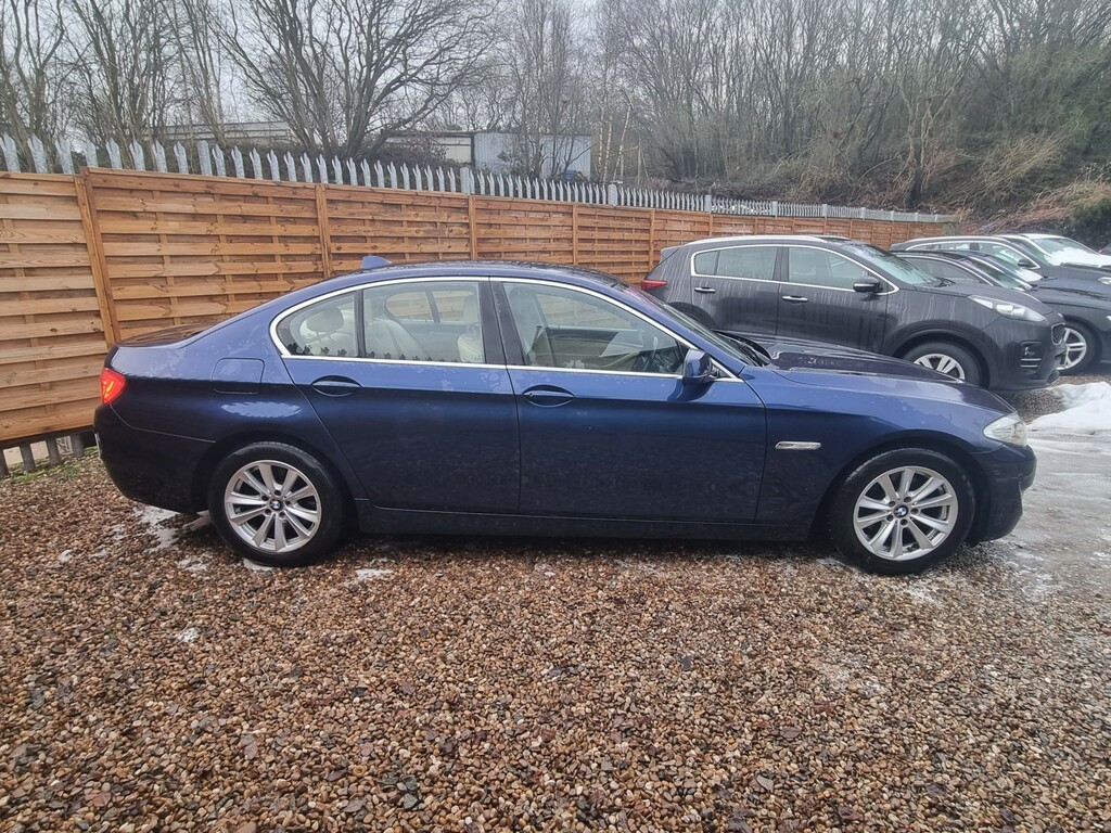 BMW 5 Series Saloon 2.0 520D Se Saloon 2012 AK62EHE Blue #4