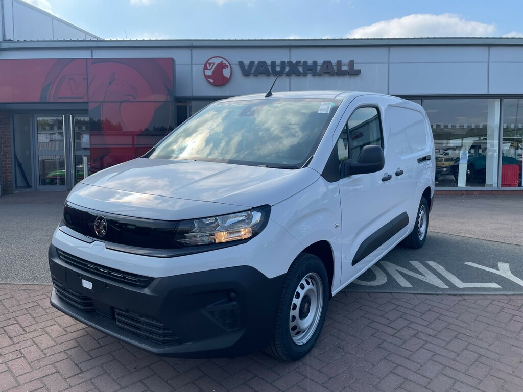 Vauxhall Combo XL Prime 2000 1.5Td 100Ps White
