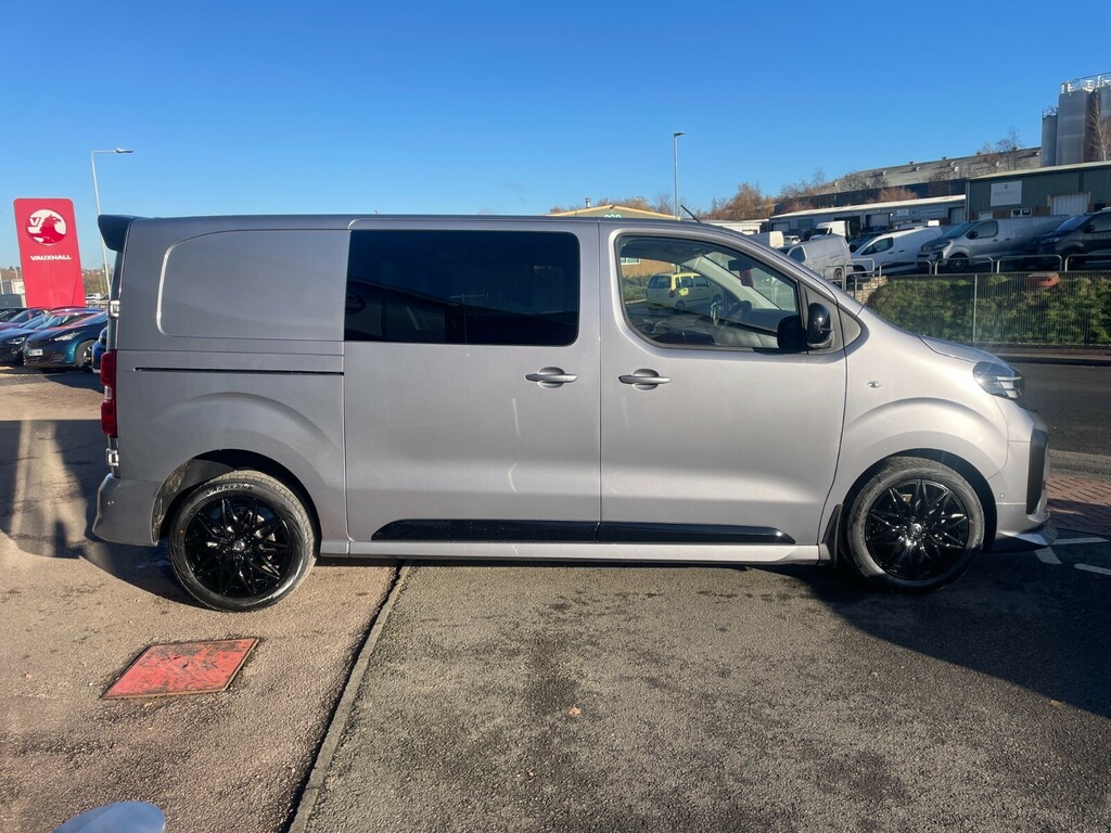 Vauxhall Vivaro Gs Doublecab 2.0Td 180Ps FH75YLY Grey #6