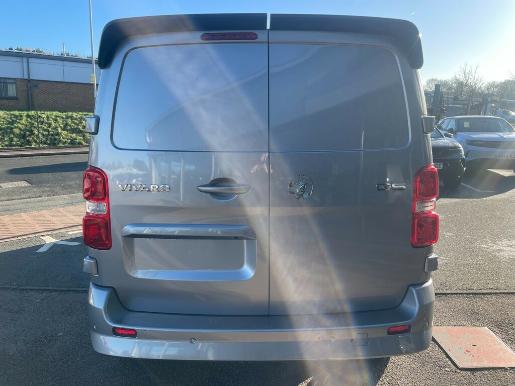 Vauxhall Vivaro Gs Doublecab 2.0Td 180Ps FH75YLY Grey #4