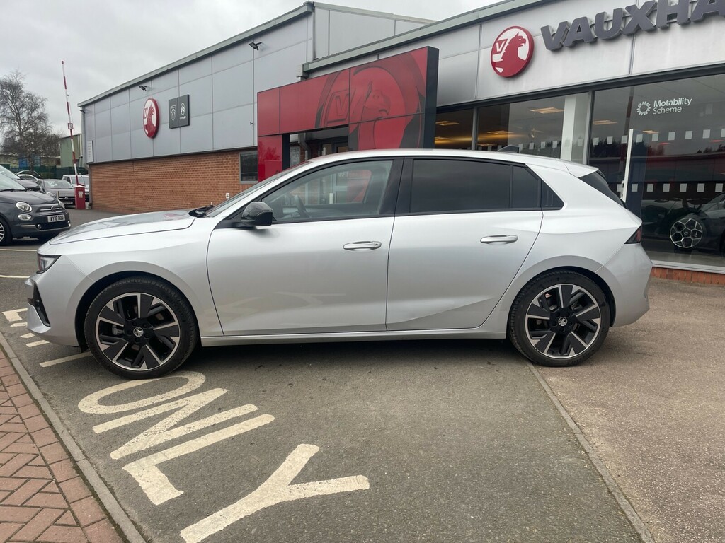 Vauxhall Astra Griffin 54Kwh 156Ps FH25XJW Silver #2