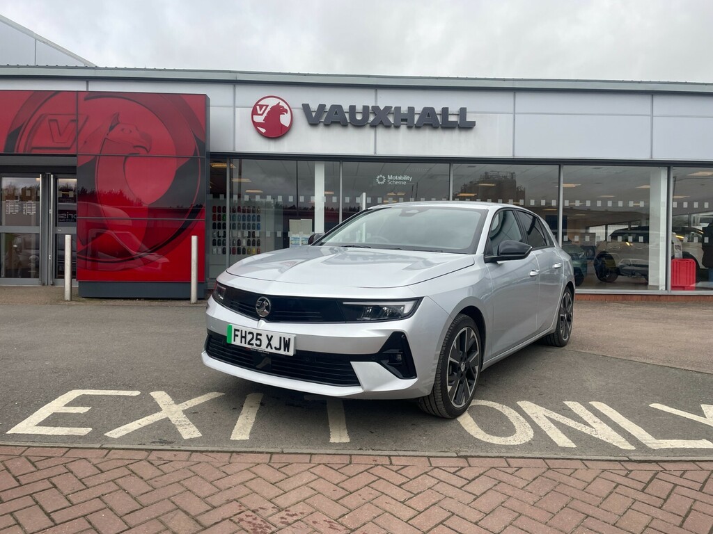 Vauxhall Astra Griffin 54Kwh 156Ps Silver