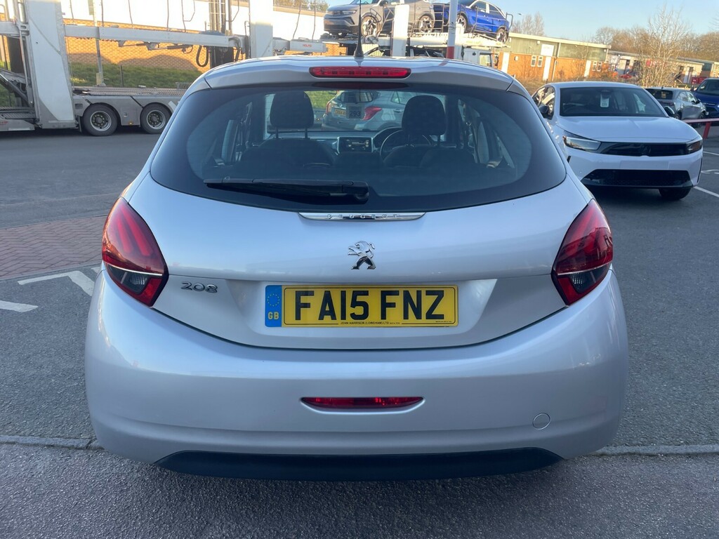 Peugeot 208 Active 1.2 Puretech 82Ps FA15FNZ Silver #4