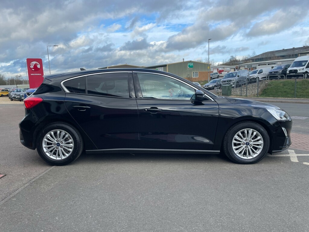 Ford Focus Titanium 1.0T 125Ps Ecoboost DN68ZKO Black #5