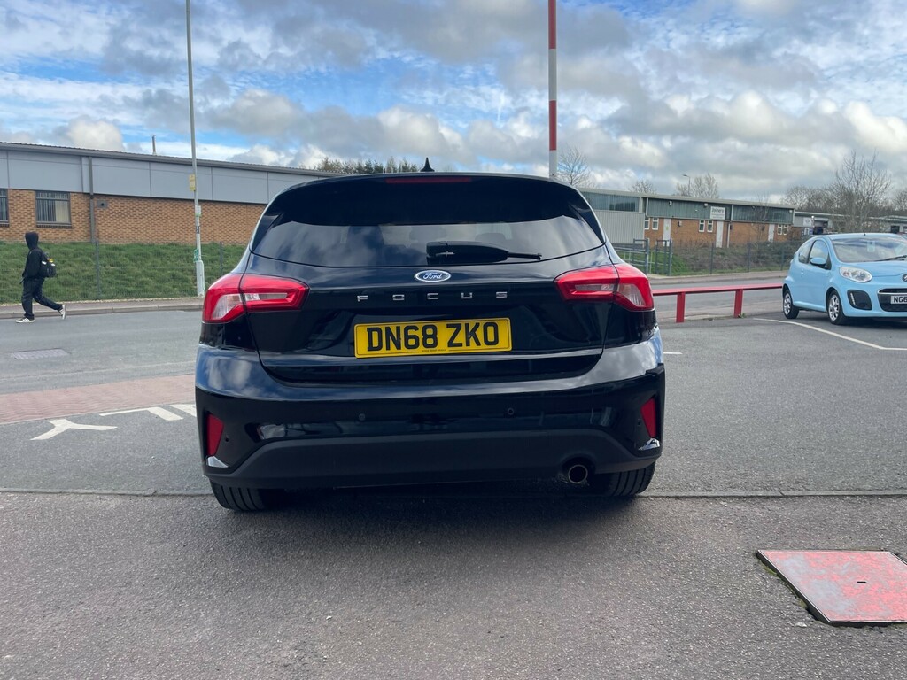 Ford Focus Titanium 1.0T 125Ps Ecoboost DN68ZKO Black #3