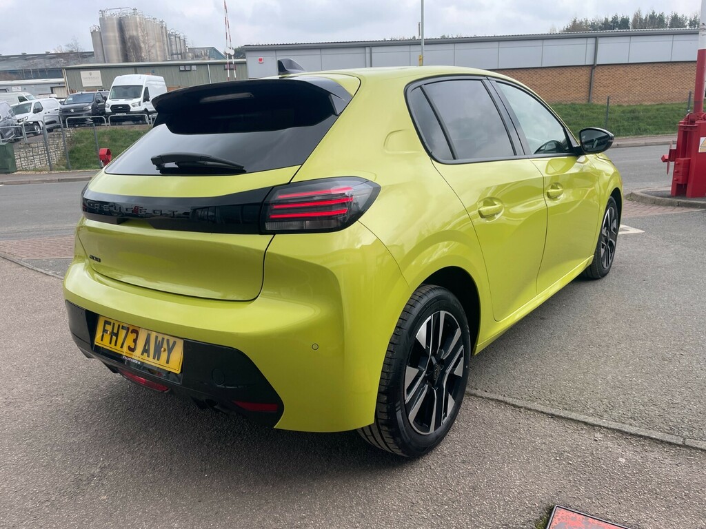 Peugeot 208 Allure 1.2 Puretech 100Ps FH73AWY Yellow #5