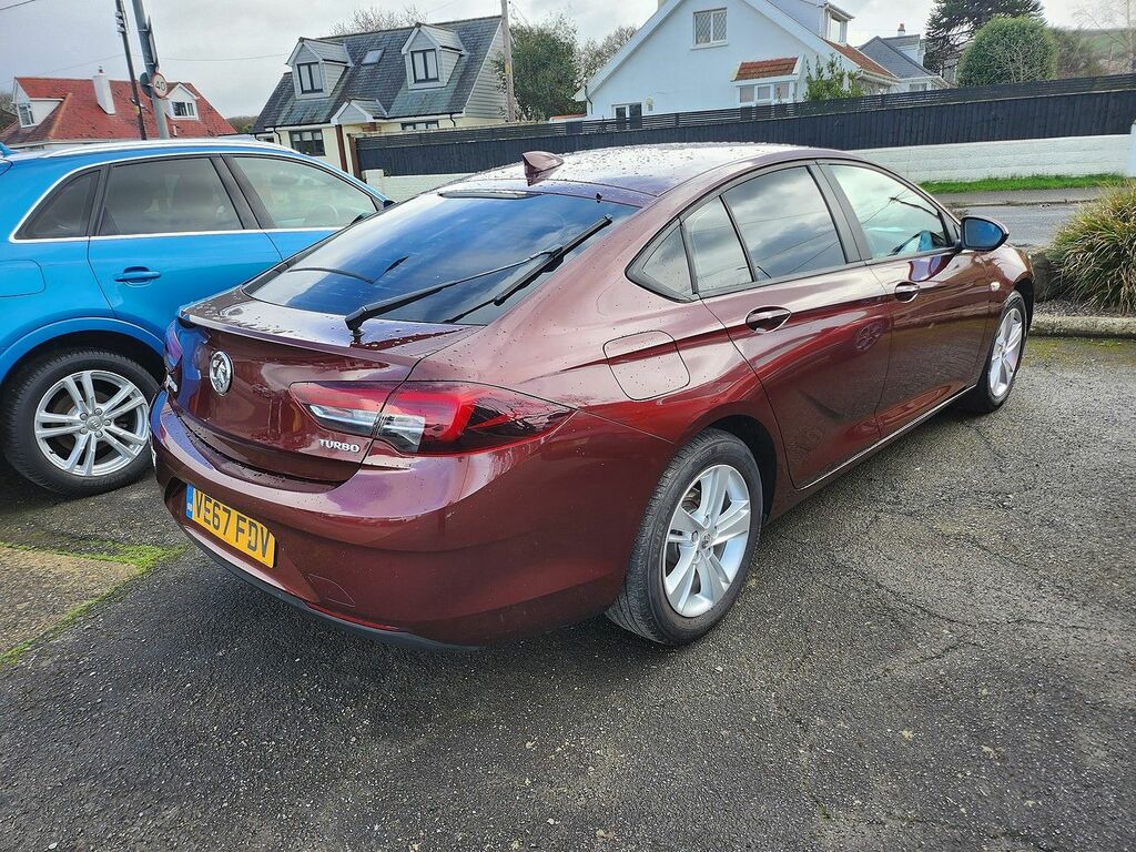 Vauxhall Insignia Grand Sport Design 1.5 140Ps Turbo Ecotec Red #3