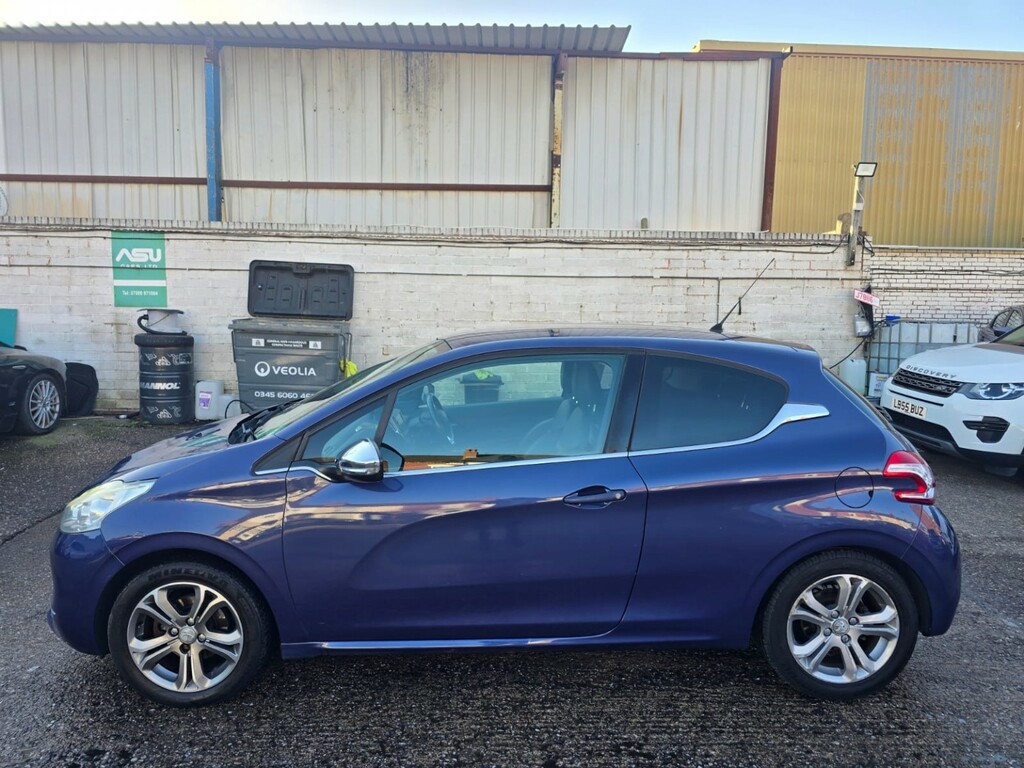 Peugeot 208 Hatchback 1.4 Vti Allure 201313 Blue #6